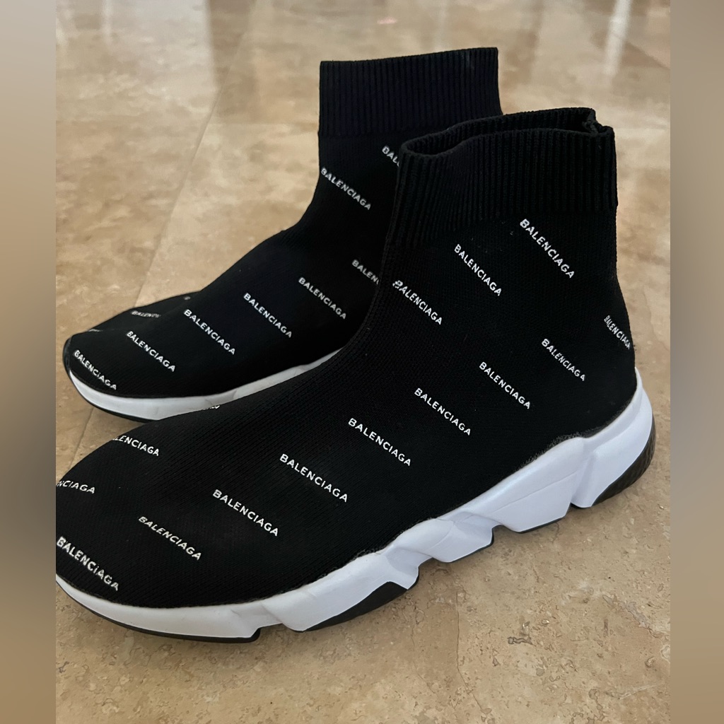 Balenciaga Speed Trainer Mid Logo Print. Men’s 7/ Woman’s 9